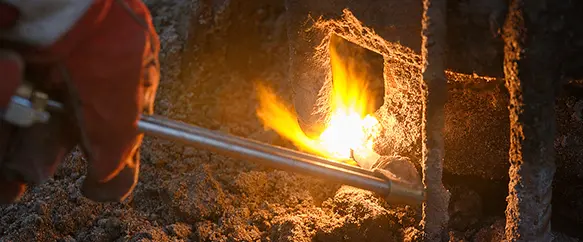 秦皇岛市挖掘机四轮一带怎么维修保养?